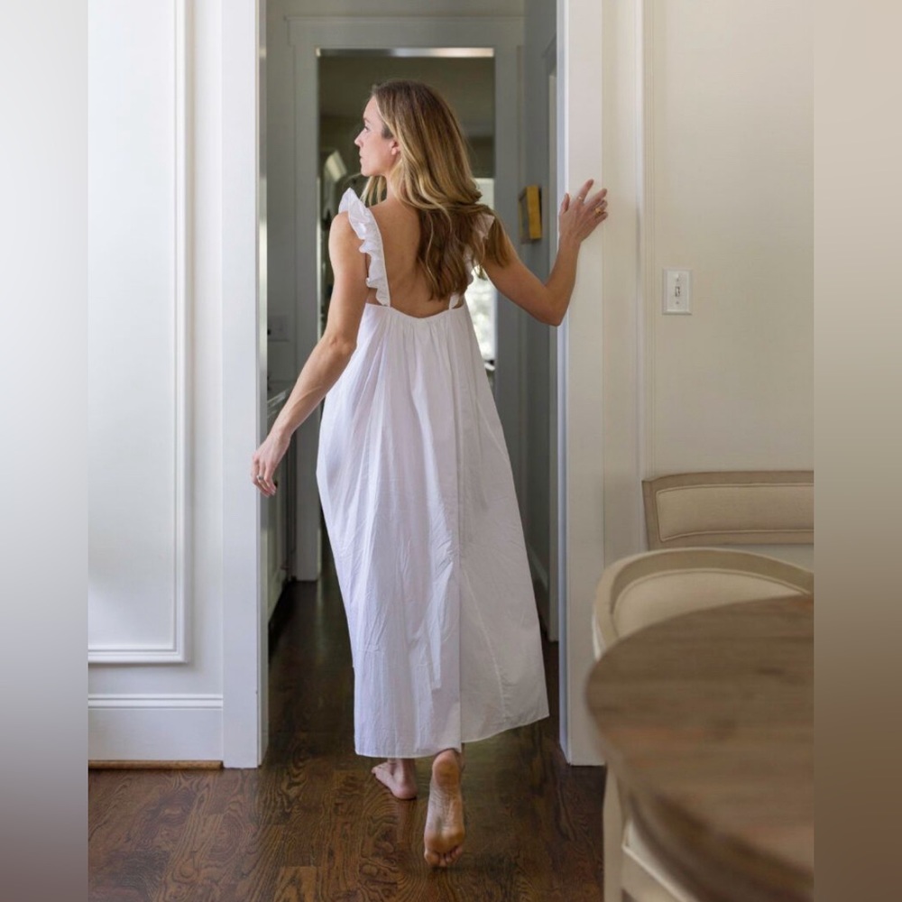 H&M White  Ruffle Detail Dress (NWNT)